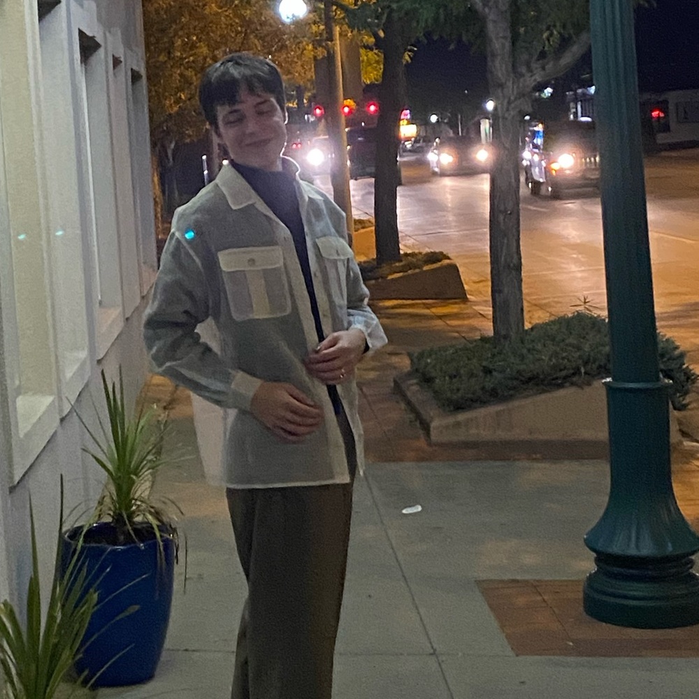 Meet your Posher, Kelby